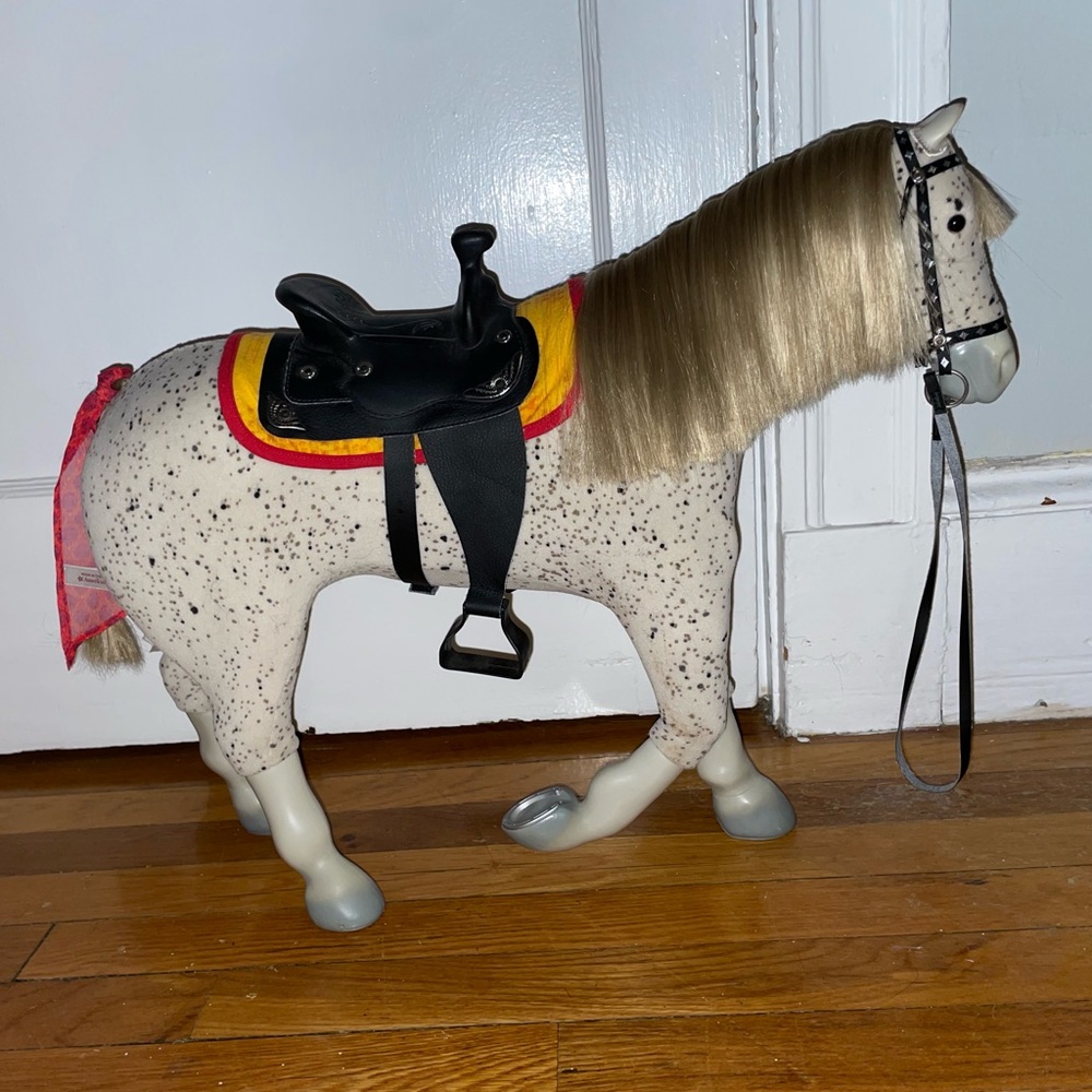 American Girl Doll Sage’s Horse “Picasso” with treats, brush and trainer clicker
